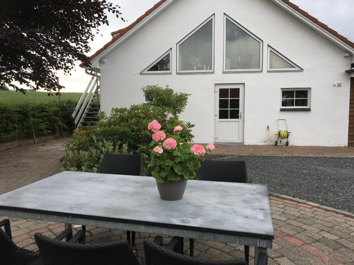 Bed and Breakfast Margretelyst Farsø Exterior foto