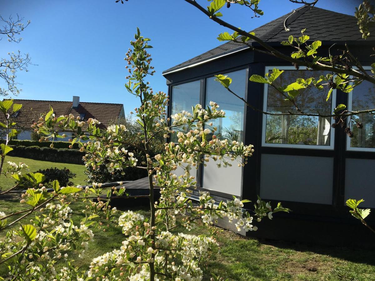 Bed and Breakfast Margretelyst Farsø Exterior foto